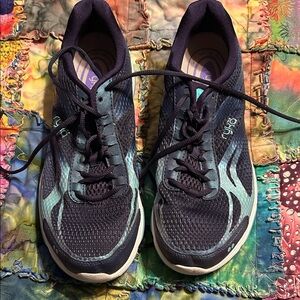 Ryka Women's Athletic Shoes in Navy and Teal Sz 10